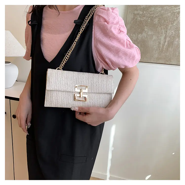 Women's Brown Twist-Lock Chain Shoulder Bag — feature 19