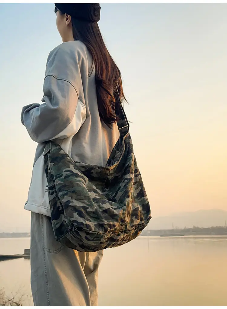 Women's Camo Crossbody Bag Large Capacity 2025 — feature 16