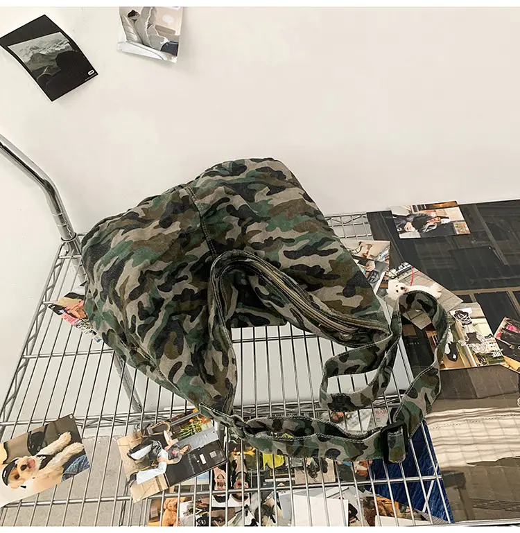 Women's Camo Crossbody Bag Large Capacity 2025 — feature 19