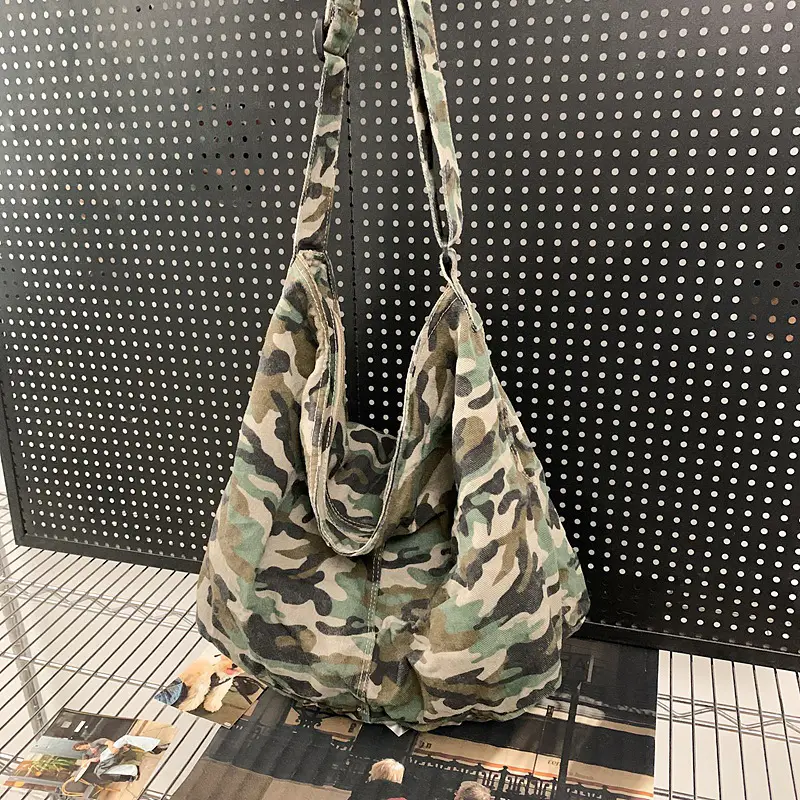 Women's Camo Crossbody Bag Large Capacity 2025 - Image 3