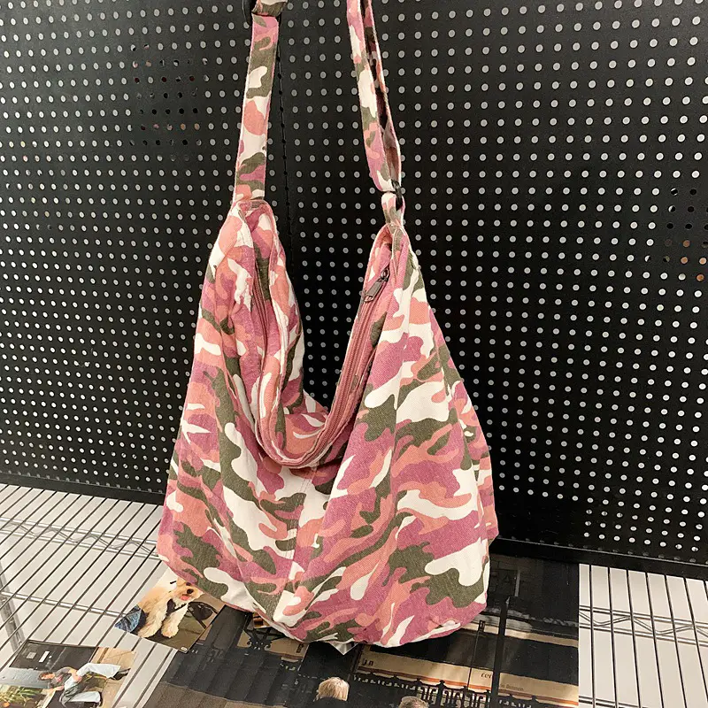 Women's Camo Crossbody Bag Large Capacity 2025 - Image 4