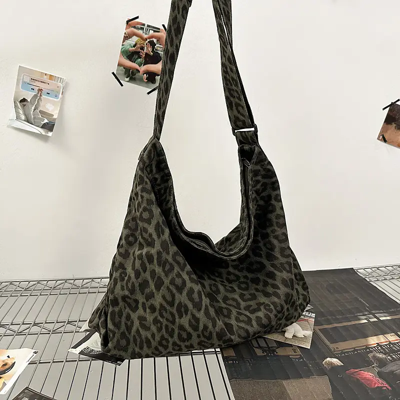 Camouflage Crossbody Bag Large Capacity Women Casual - Image 2