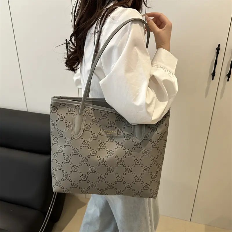 Black Embossed Shoulder Bag for Women 2025 - Image 8