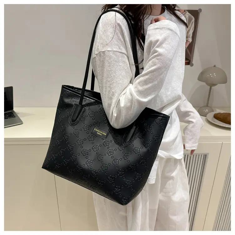 Black Embossed Shoulder Bag for Women 2025 — feature 22