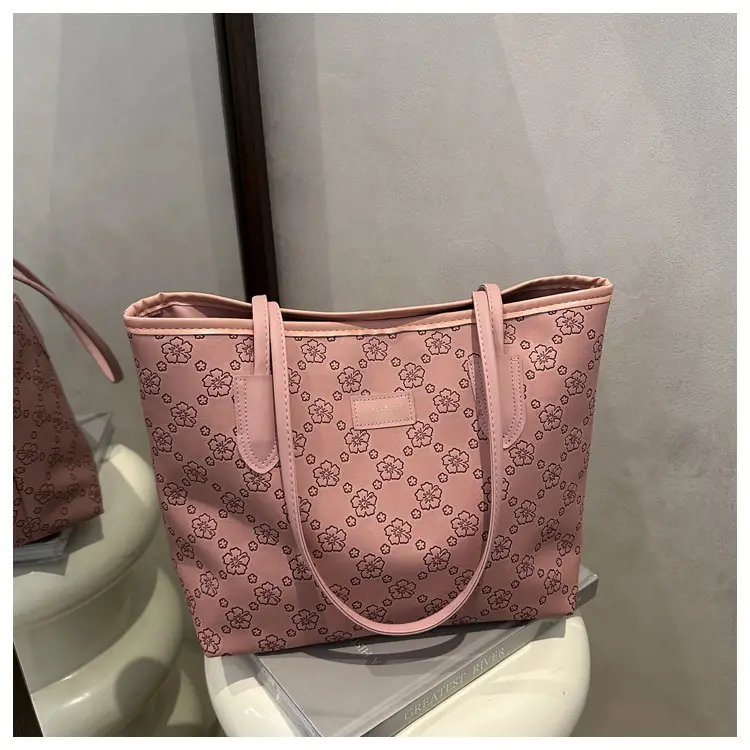 Black Embossed Shoulder Bag for Women 2025 — feature 28