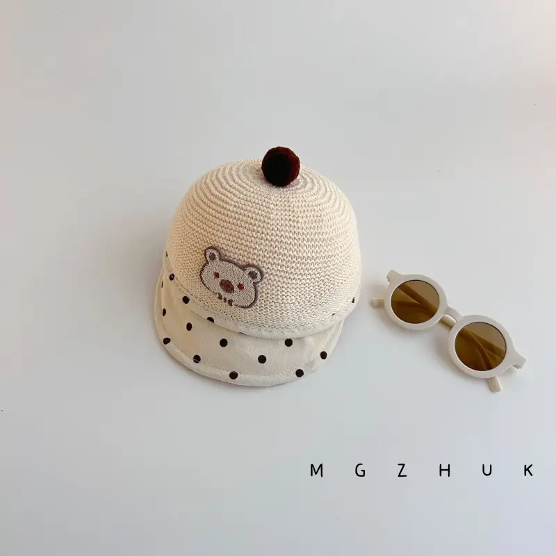Baby's Straw Hat with Bear Design Wave Dot Ball - Image 4