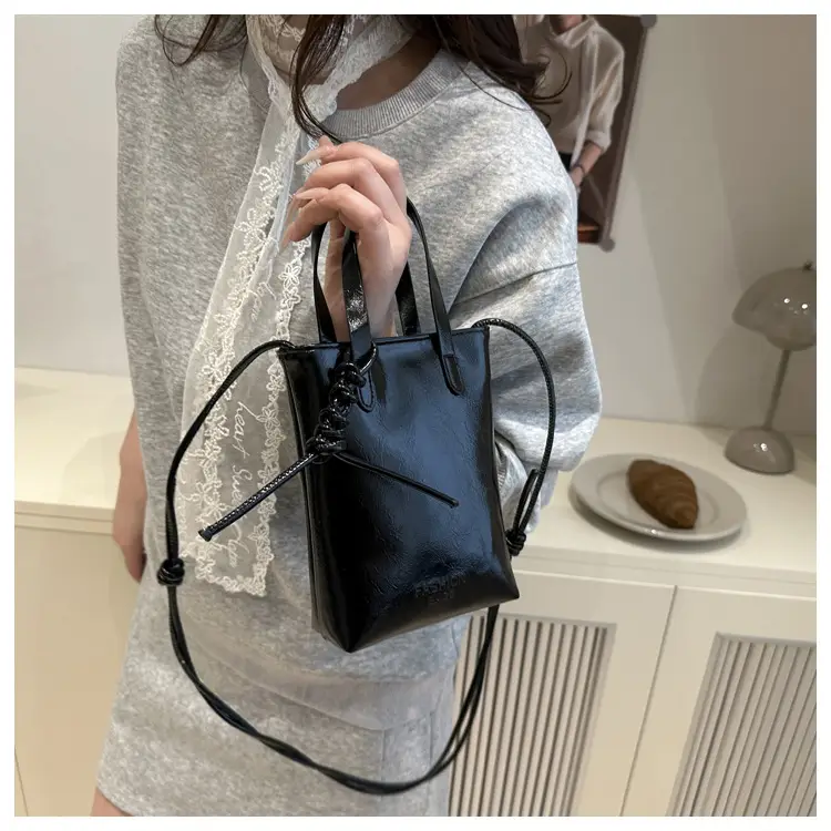 Women's White Pearl-Decorated Shoulder Bag with Mobile Cover — feature 10