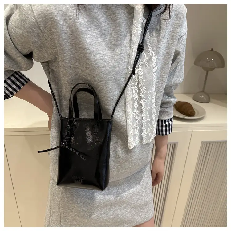 Women's White Pearl-Decorated Shoulder Bag with Mobile Cover — feature 9
