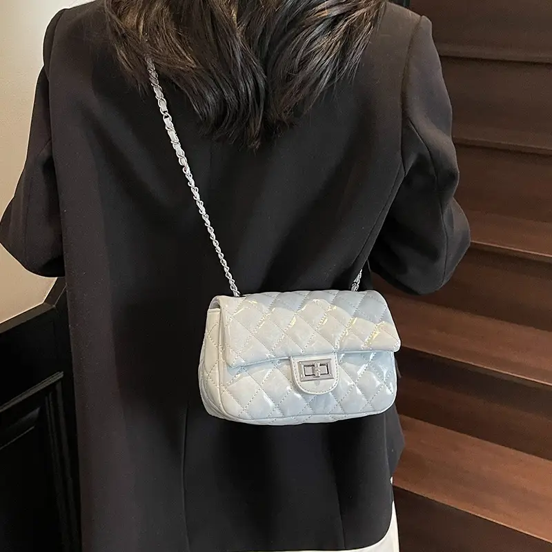 Women's Cream Textured Rhombus Crossbody Bag - Image 9