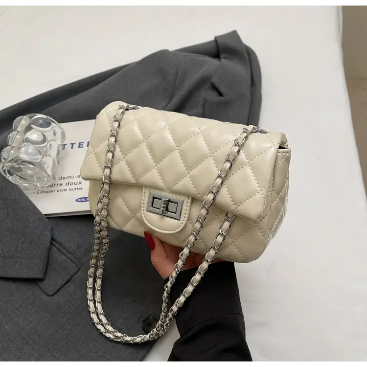 Women's Cream Textured Rhombus Crossbody Bag - Image 2