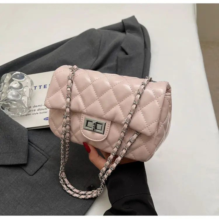 Women's Cream Textured Rhombus Crossbody Bag - Image 3