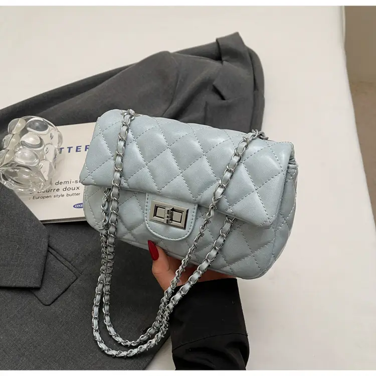 Women's Cream Textured Rhombus Crossbody Bag - Image 5