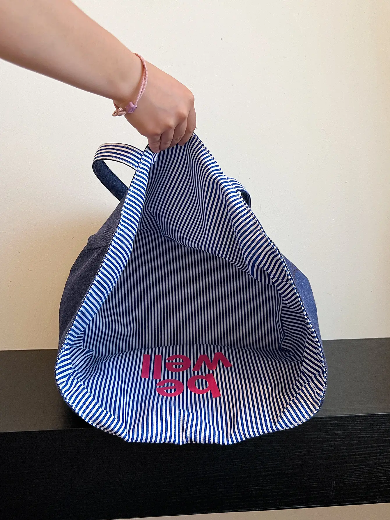 Women's Pink Striped Canvas Shoulder Bag "Be Well" — feature 50
