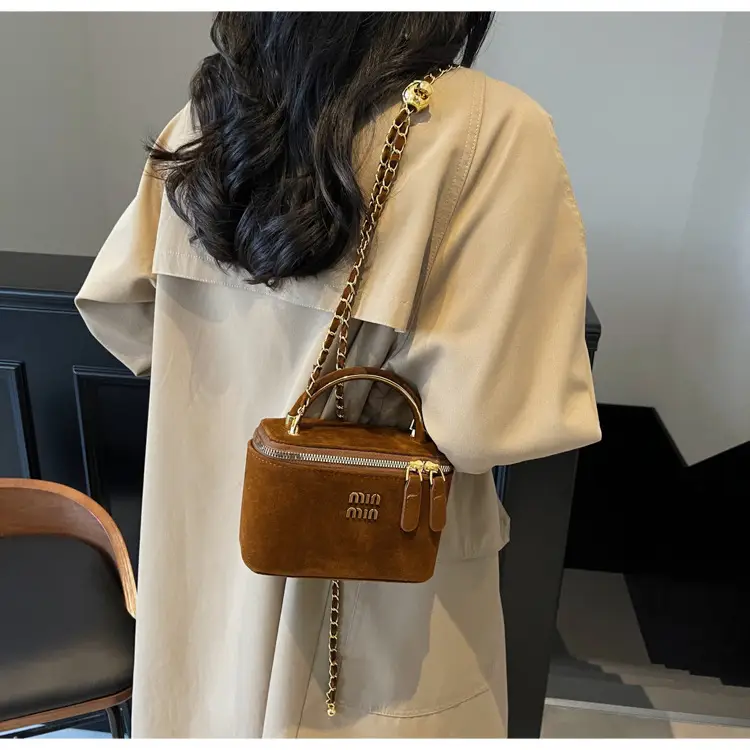 2025 New Minnotti Brown Suede Shoulder Bag — feature 21