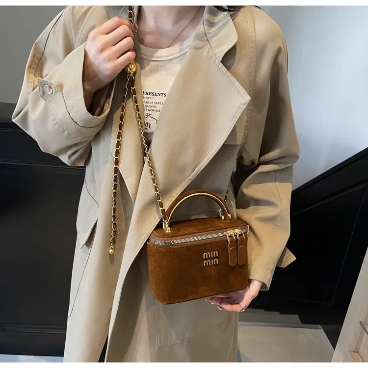 2025 New Minnotti Brown Suede Shoulder Bag — feature 24