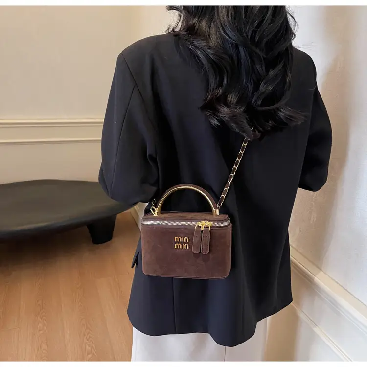 2025 New Minnotti Brown Suede Shoulder Bag — feature 33