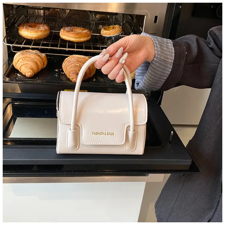2025 New Style Women's Square Bag with One Shoulder Strap — feature 21