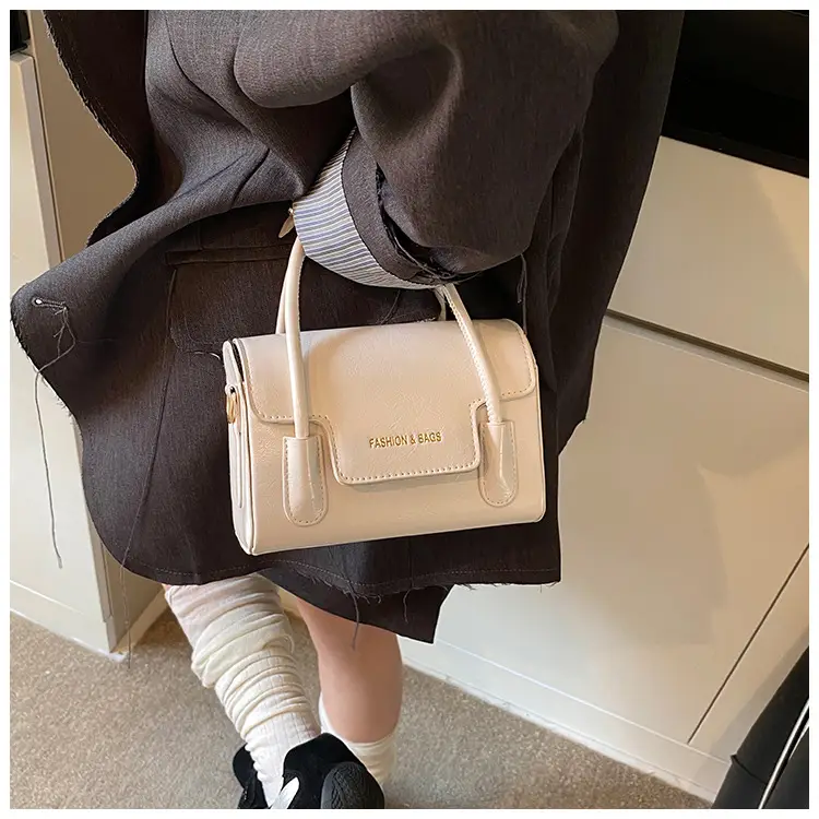 2025 New Style Women's Square Bag with One Shoulder Strap — feature 22