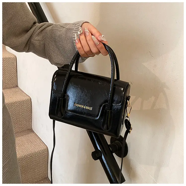 2025 New Style Women's Square Bag with One Shoulder Strap — feature 9