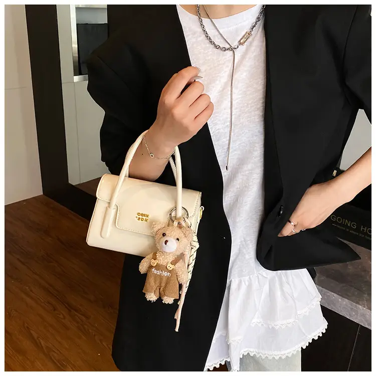 Pink Leather Shoulder Bag for Women 2026 — feature 21