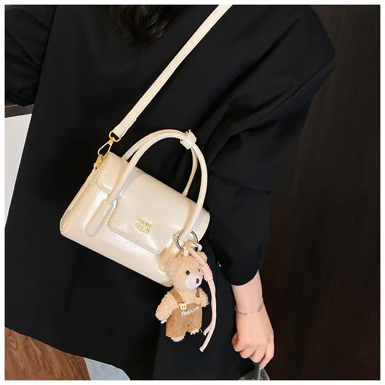 Pink Leather Shoulder Bag for Women 2026 — feature 24