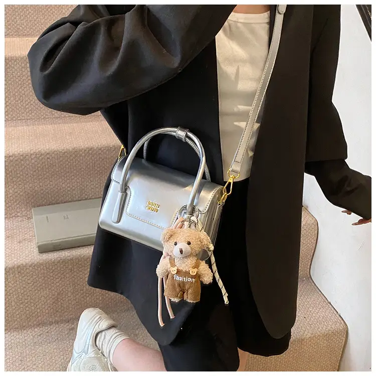 Pink Leather Shoulder Bag for Women 2026 — feature 26