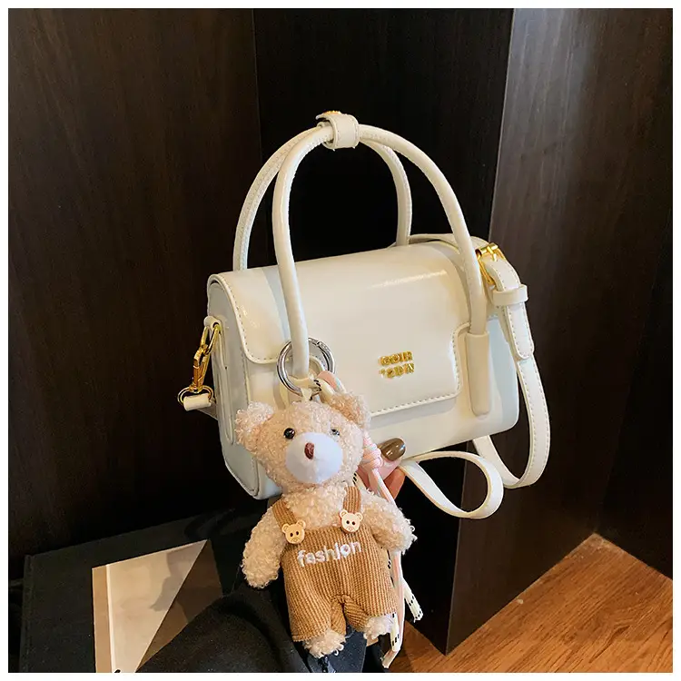 Pink Leather Shoulder Bag for Women 2026 — feature 29