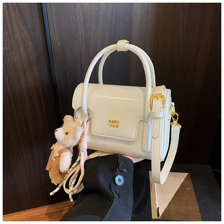 Pink Leather Shoulder Bag for Women 2026 — feature 30