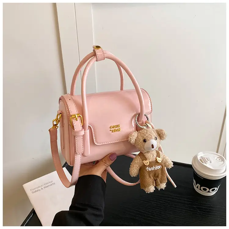 Pink Leather Shoulder Bag for Women 2026 — feature 39