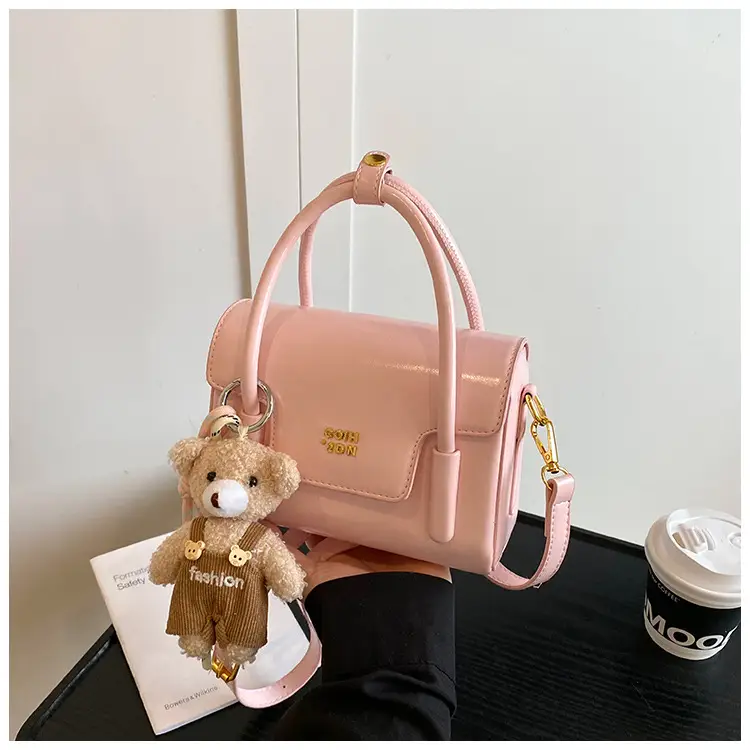 Pink Leather Shoulder Bag for Women 2026 — feature 40