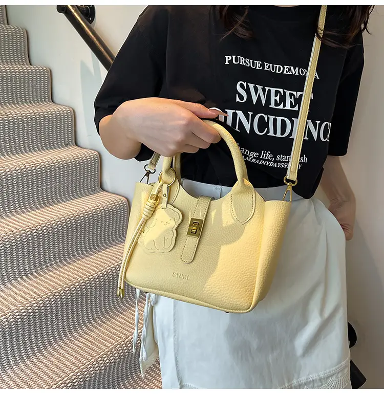 Women Crossbody Bag Yellow Leather 2026 Summer — feature 8