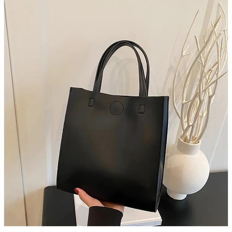 Large Capacity Black Women's Shoulder Bag 2025 — feature 20