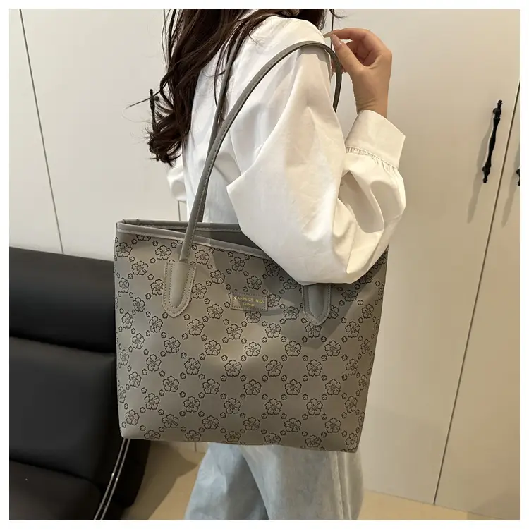 Women's 2-Piece Embossed Tote Bag Set White — feature 11