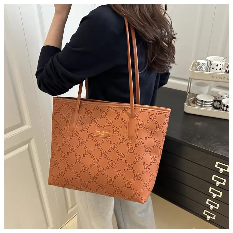 Women's 2-Piece Embossed Tote Bag Set White — feature 22