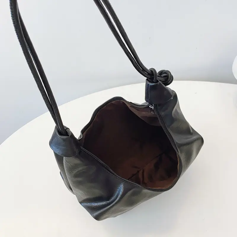 Retro Elegant Crossbody Bags Large Capacity Leather Goods - Image 8