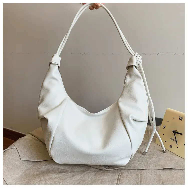 Retro Elegant Crossbody Bags Large Capacity Leather Goods — feature 39