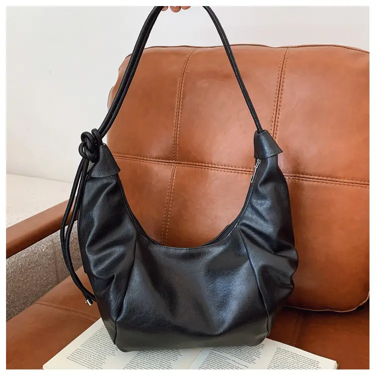 Retro Elegant Crossbody Bags Large Capacity Leather Goods — feature 45