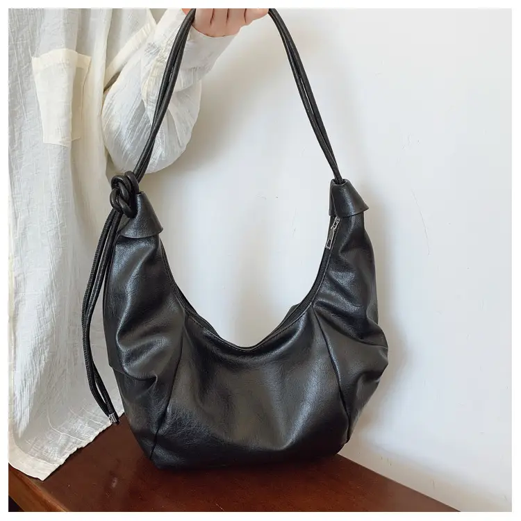 Retro Elegant Crossbody Bags Large Capacity Leather Goods — feature 48