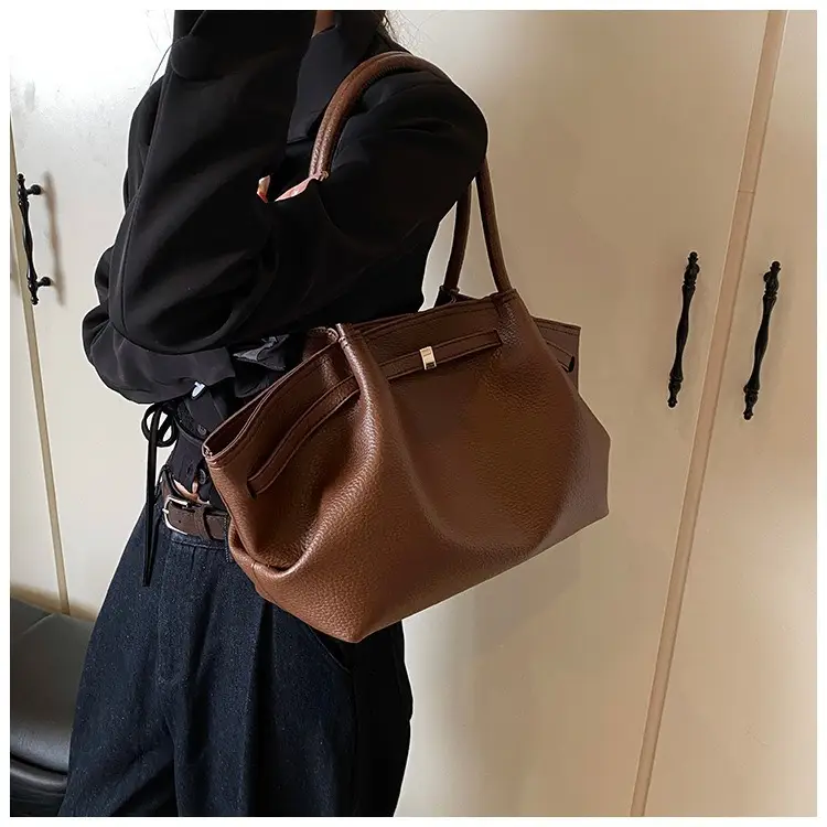 Hand-Carrying Fashionable Large-Capacity Tote Bag 2025 New Trendy Fashionable Textured Pleated Shoulder Bag for Work and Commuting Women's Bag — feature 11