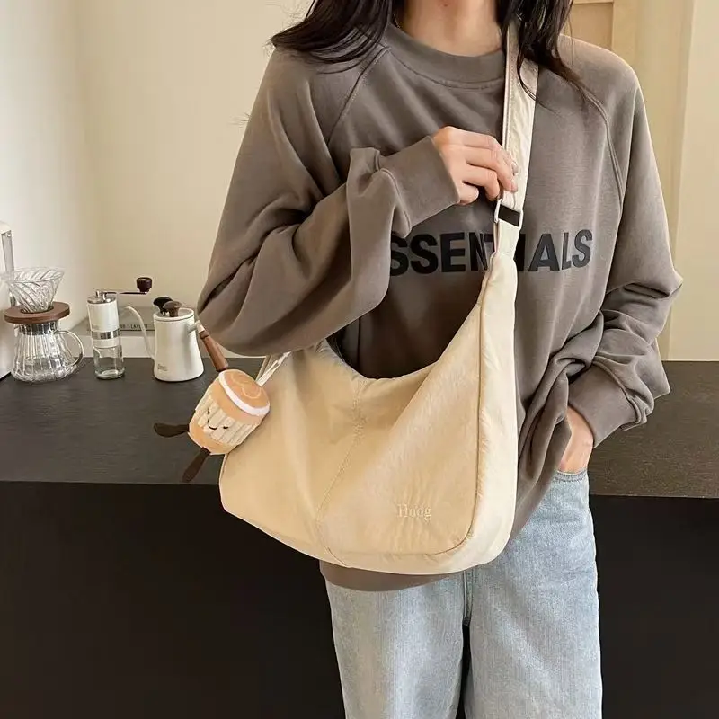 Women's Green Canvas Shoulder Bag 2025 Summer Lightweight Large Capacity — feature 23