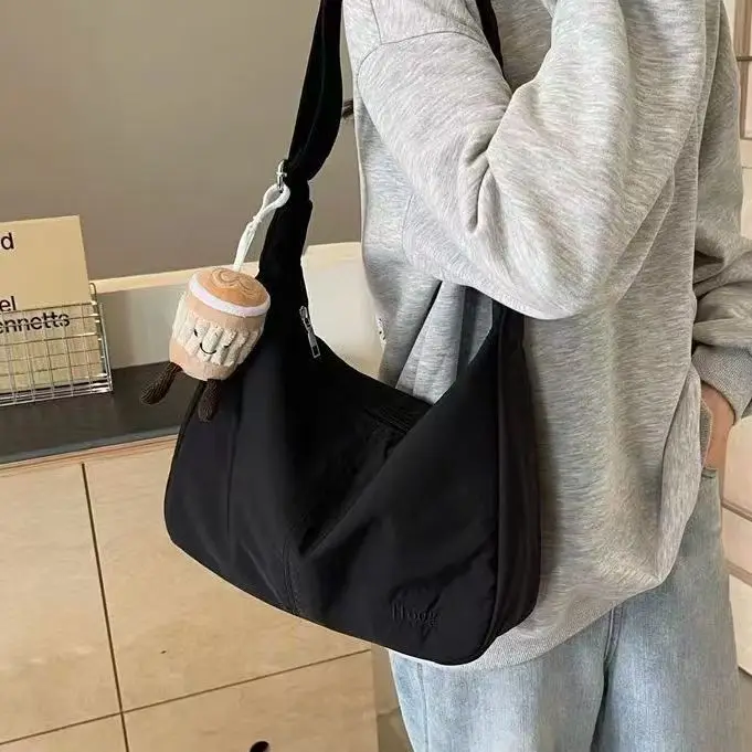 Women's Green Canvas Shoulder Bag 2025 Summer Lightweight Large Capacity — feature 24