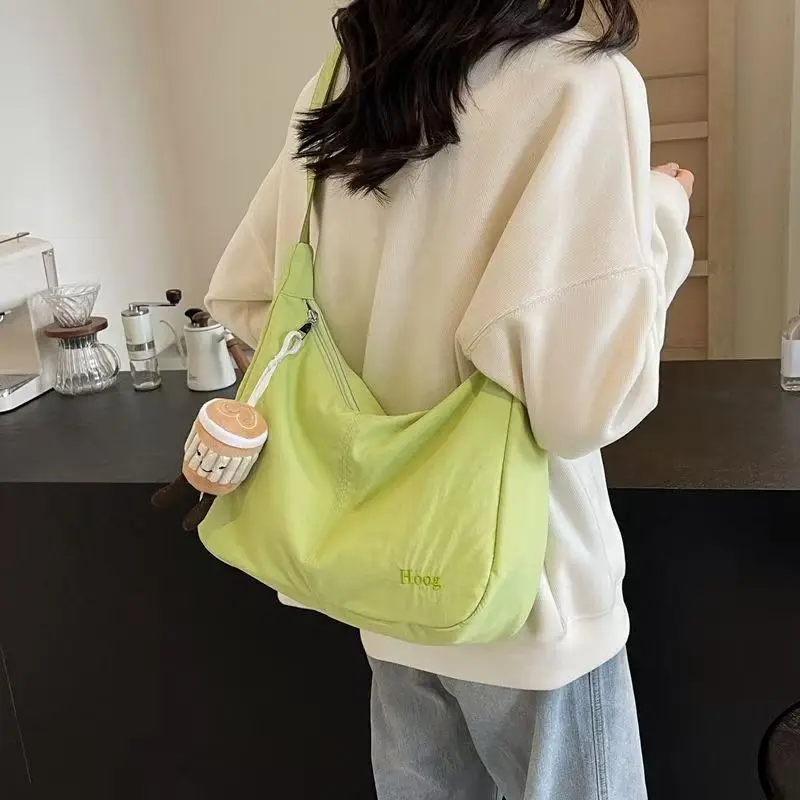 Women's Green Canvas Shoulder Bag 2025 Summer Lightweight Large Capacity — feature 31