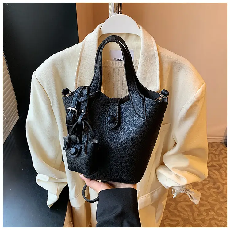 Women's 2-Piece Cream Leather Hand & Shoulder Bag Set — feature 20
