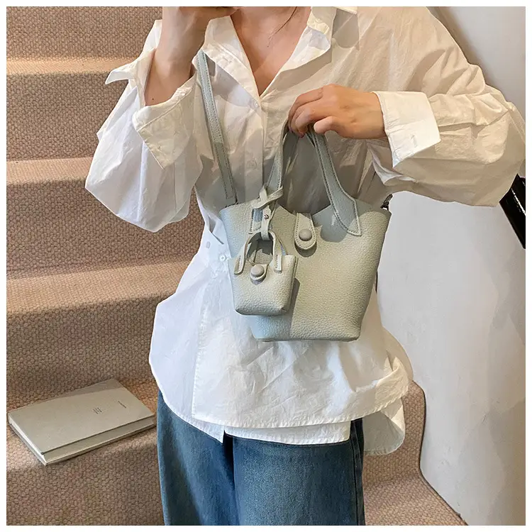 Women's 2-Piece Cream Leather Hand & Shoulder Bag Set — feature 30