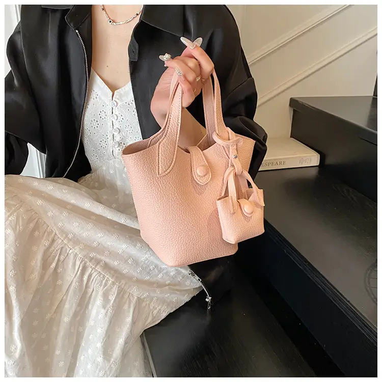 Women's 2-Piece Cream Leather Hand & Shoulder Bag Set — feature 35