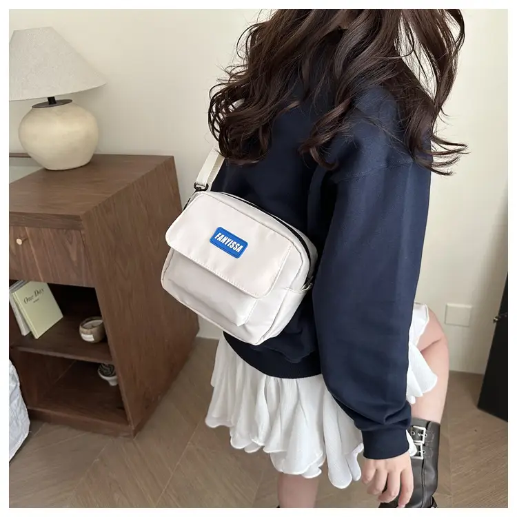 Women Casual Crossbody Bag Black Beige Student Luggage — feature 9