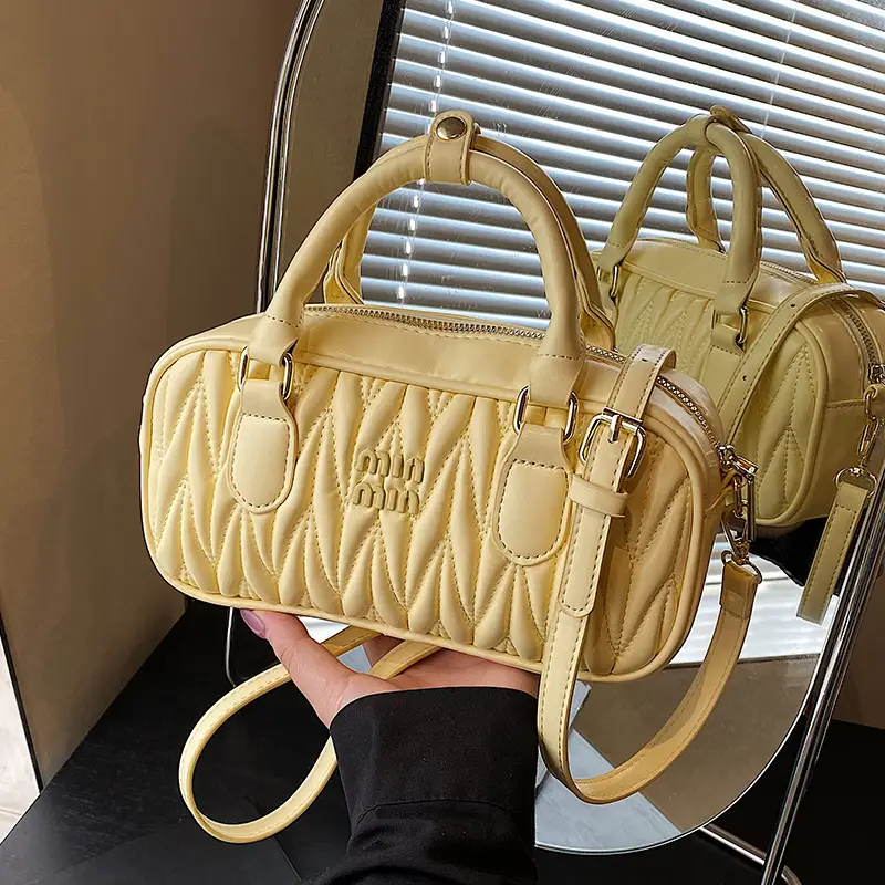 2026 Quilted Crossbody Bag for Women in Pink - Image 7