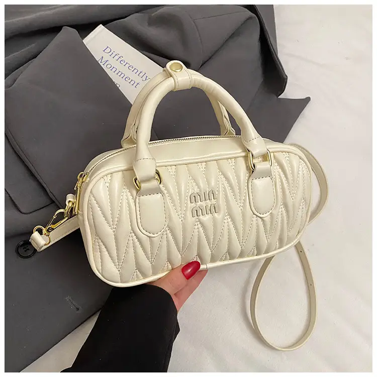 2026 Quilted Crossbody Bag for Women in Pink - Image 5