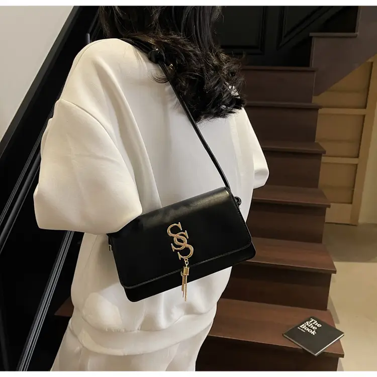 Minimalist Armpit Bag for Women 2025 New Spring Elegant Commuter Shoulder Bag Fashion Letter Tassel Handbag — feature 18