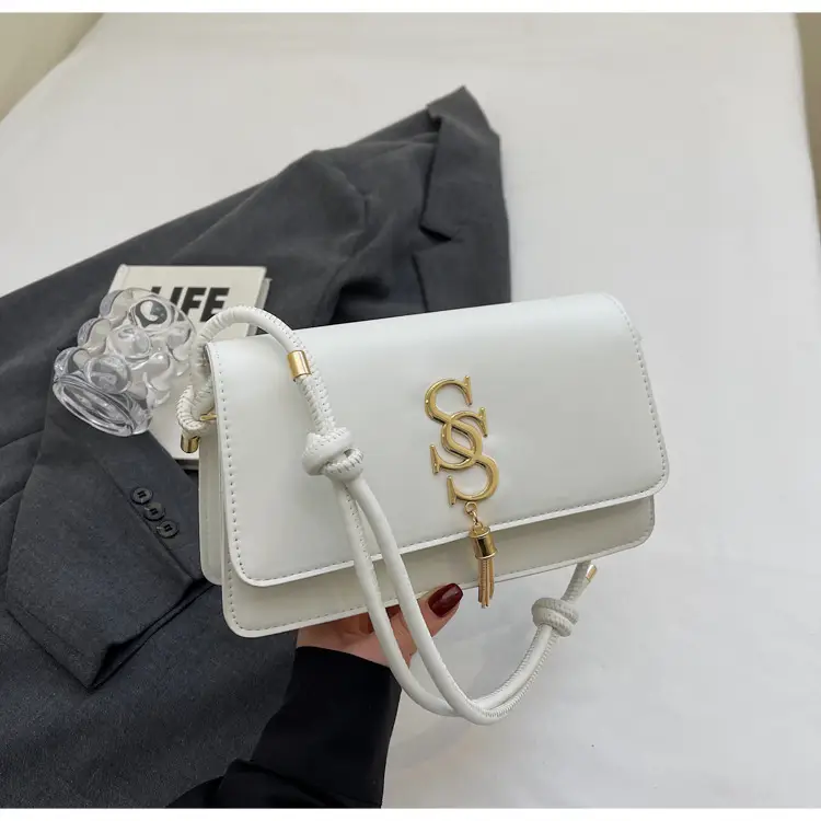Minimalist Armpit Bag for Women 2025 New Spring Elegant Commuter Shoulder Bag Fashion Letter Tassel Handbag — feature 24